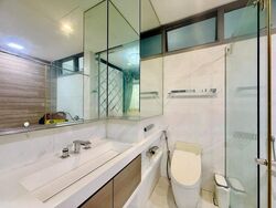 SilverSea (D15), Condominium #473315211